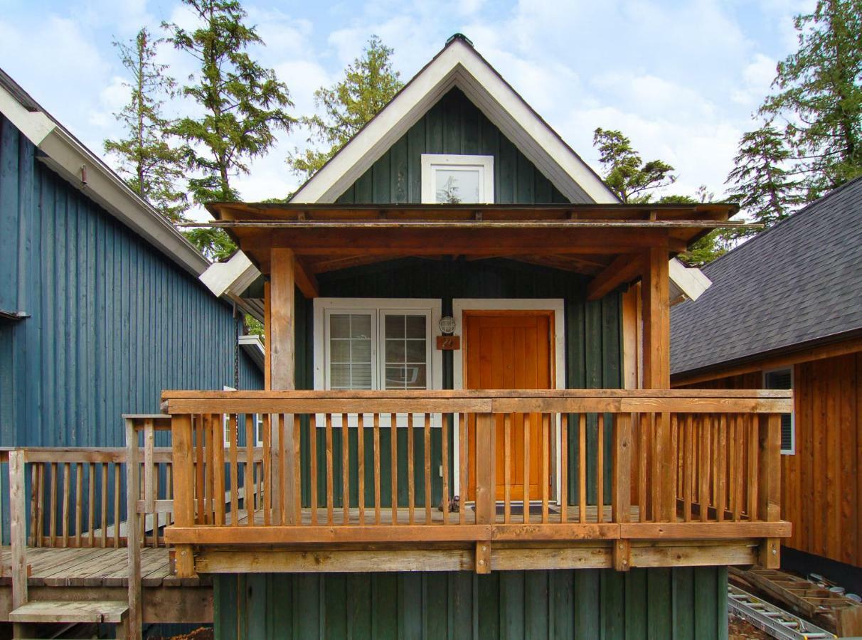 Reef Point Cottages Ucluelet Exterior photo