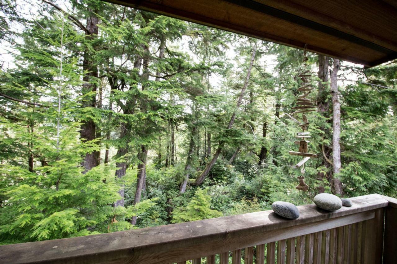 Reef Point Cottages Ucluelet Exterior photo