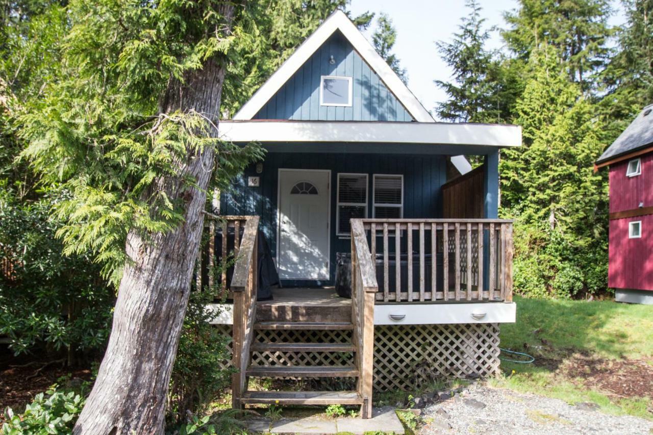 Reef Point Cottages Ucluelet Exterior photo